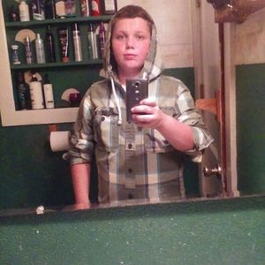 Meet your Posher, Zachery