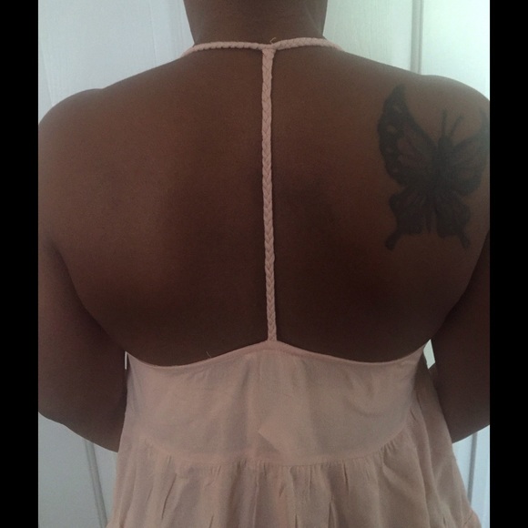 Pretty on pink. Adorable t-strap top. (M)