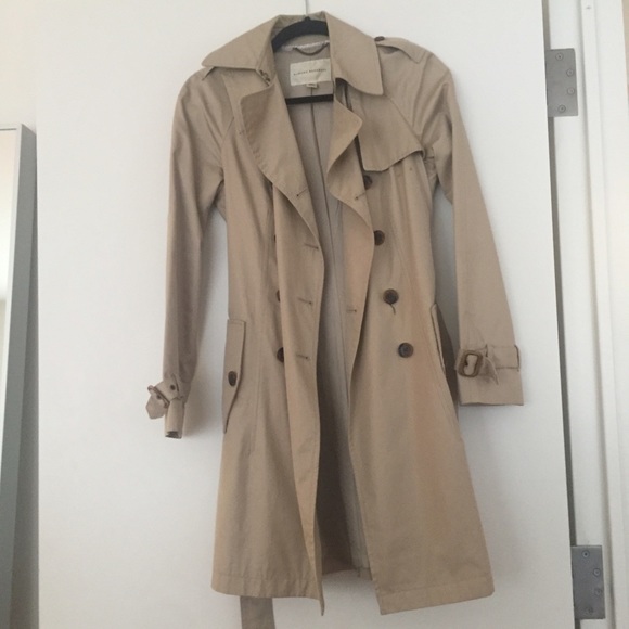 Banana Republic khaki trenchcoat