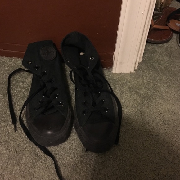 All black converse all star