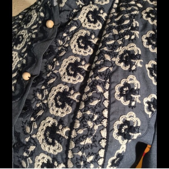 Burning Torch Embroidered Jacket/Blazer - Picture 2 of 4