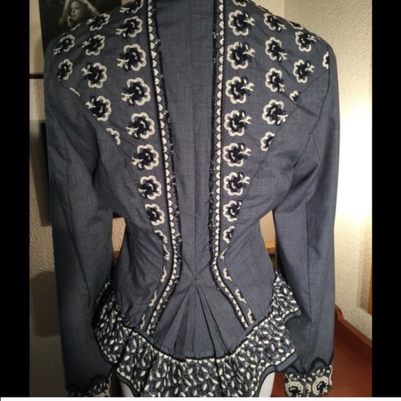 Burning Torch Embroidered Jacket/Blazer - Picture 3 of 4