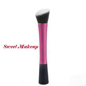 Pink  Contour Foundation Brush
