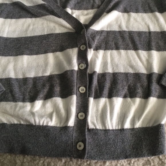 Hollister cardigan - Picture 3 of 4