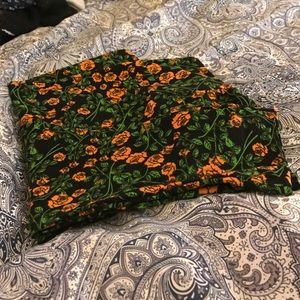 LuLaRoe TC leggings. New, never worn.