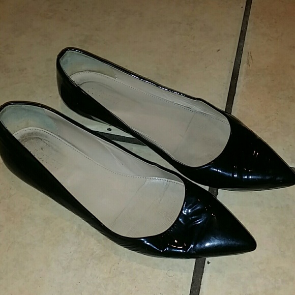 ** SOLD**J. Crew pointed paten leather flats