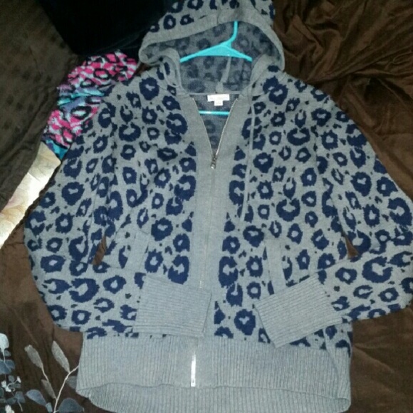 Gap Cheetah Print Sweater Hoodie