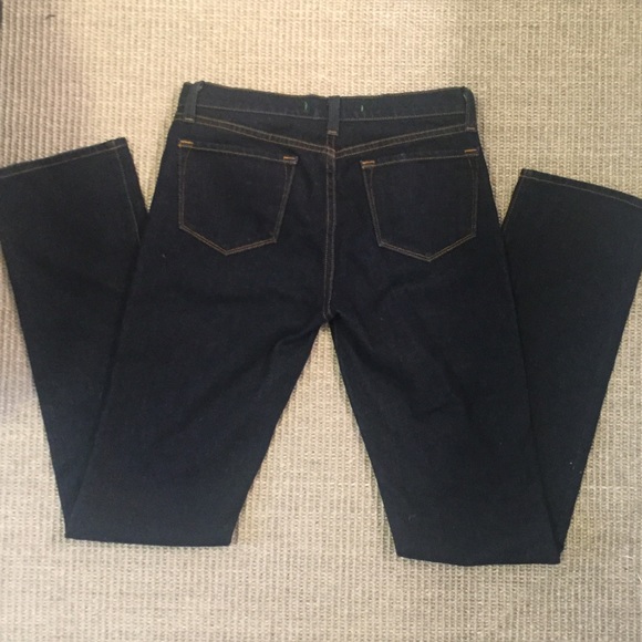 J. BRAND Dark Wash Straight Skinny Jeans Size 26 - Picture 2 of 3