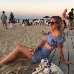 Meet your Posher, Francesca