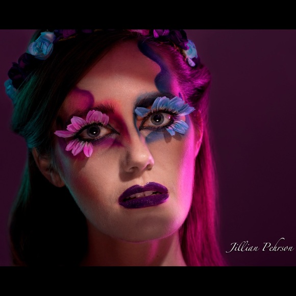 👗🎼🎀Meet Your Posher, Sydney 🎀🎼👗 - Picture 4 of 4