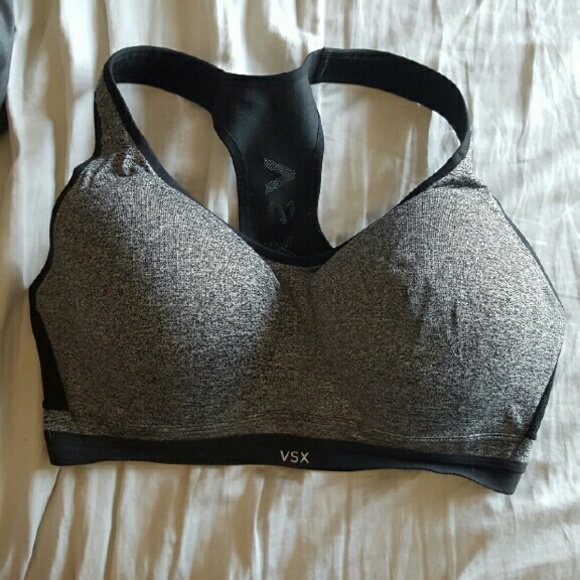 Victoria's Secret Sports Bra 36 ddd