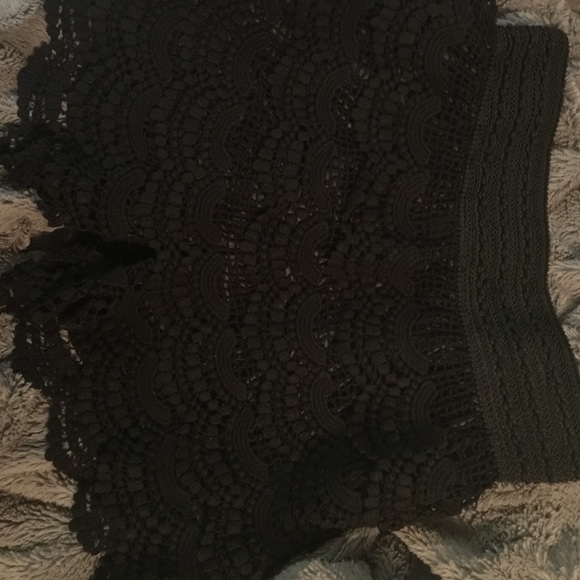 Cute lace shorts!