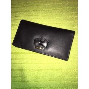 Kate Spade bow wallet