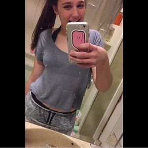 Meet your Posher, Nora