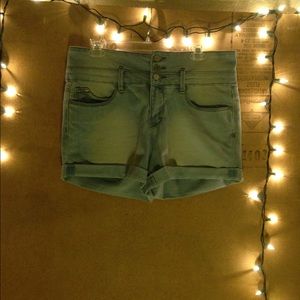 WannaBettaButt Jean Shorts 🍑