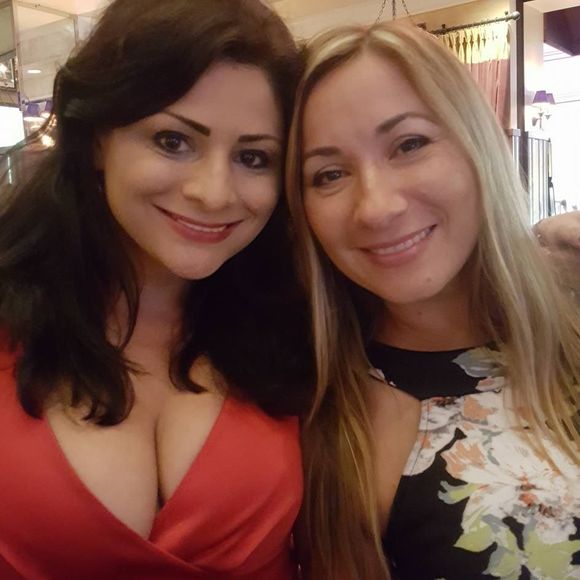 Meet your Posher, Lena