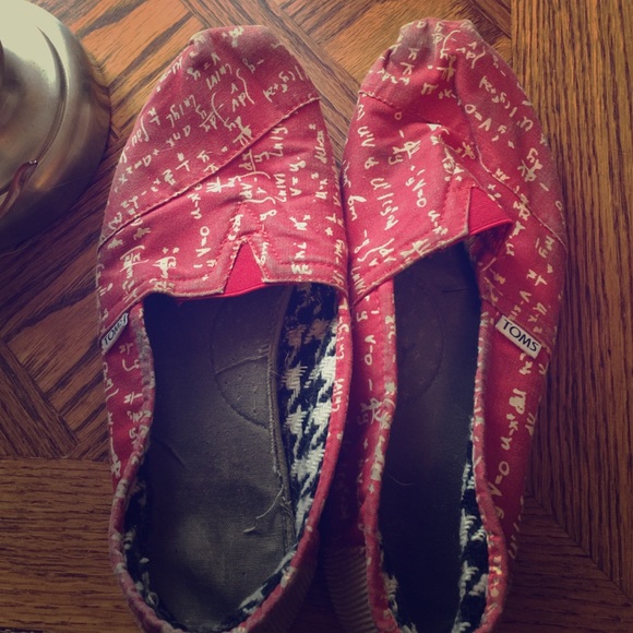 TOMS - women's size 11 - red with math equations