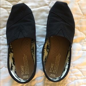 Black Canvas TOMS