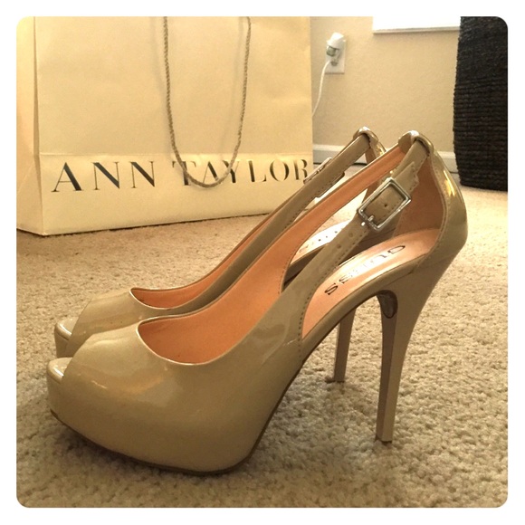 Patent Nude Guess Slingback Open Toe Pumps