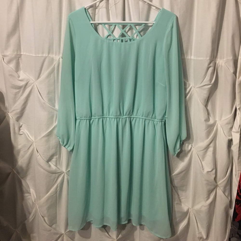 Dress with patterned cutout back