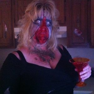 Meet your Posher, April