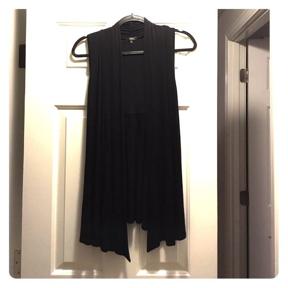 Black Swing Vest Cardi