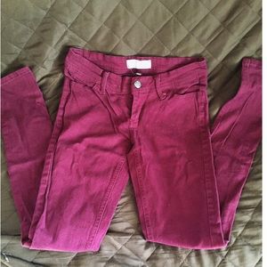 Maroon skinny jean