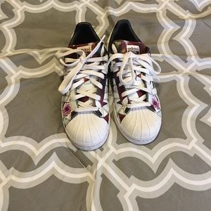 Adidas Superstar