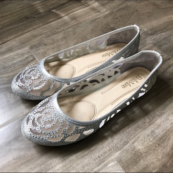 Bella Marie silver flats size 8
