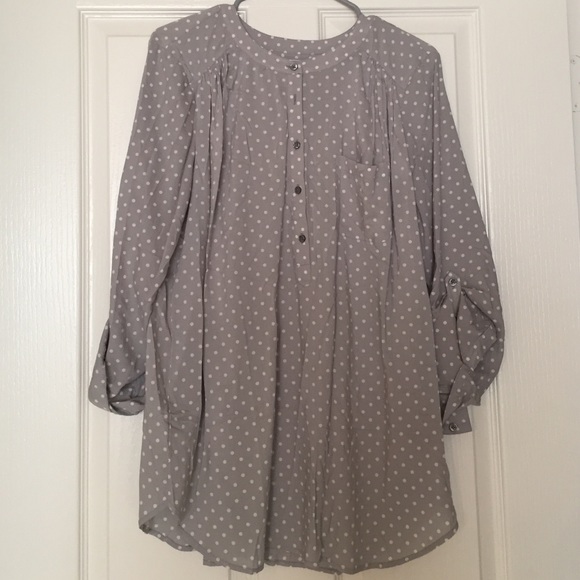 Gray and white polka dot tunic