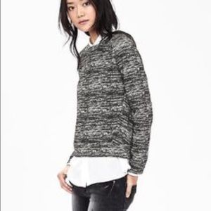 Banana Republic Long Sleeve Textured Sweat Shirt