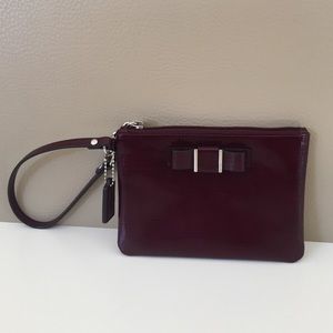 Coach Darsy Patent Leather Wristlet *LOWEST PRICE*