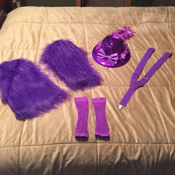 Purple dress-up items