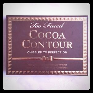 Too faced Cocoa Contour