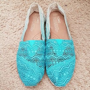 Blue lace TOMS Classic Slip-on Shoes