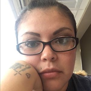 Meet your Posher, Carmen