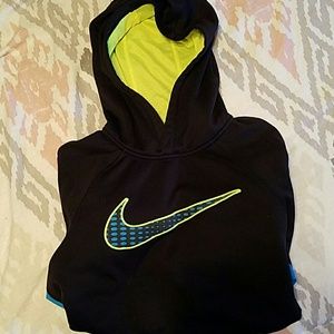 Nike Therma-Fit Hoodie