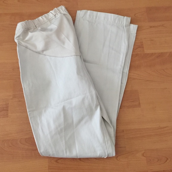 Maternity khaki pants