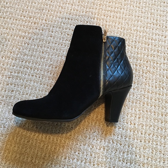 BCBGeneration black suede and leather booties - Picture 1 of 4