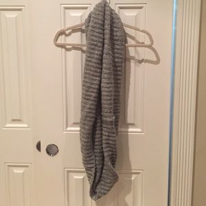 NWT Infinity scarf