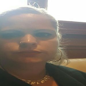 Meet your Posher, Leonoris