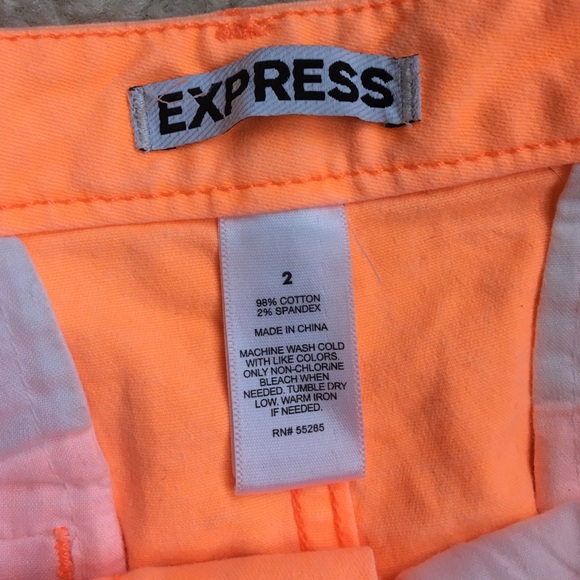 Shorts - Picture 3 of 3