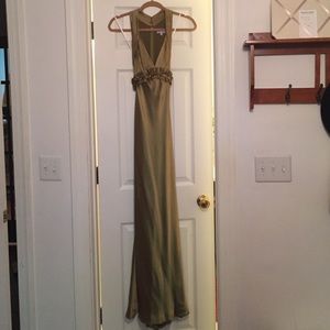 Vera Wang gown