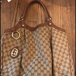 Gucci Large Sukey Handbag