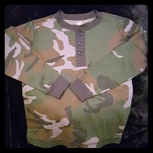 Camo long sleeve tee