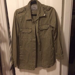 zara pointed collar coat