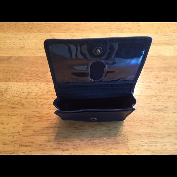 SOLD ON Ⓜ️ - Picture 2 of 2