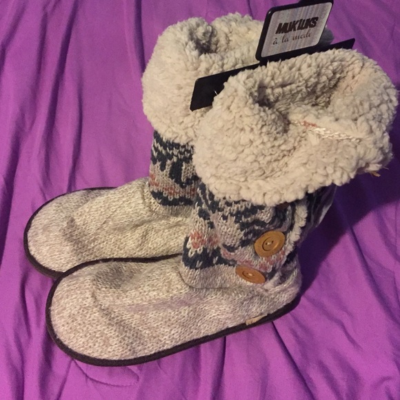 light brown button boots