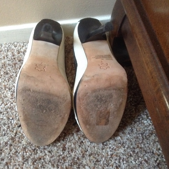 Bebe Capri Peep Toe Stiletto Heels, Size 7 - Picture 5 of 8