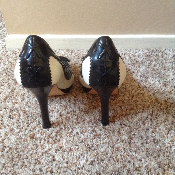Bebe Capri Peep Toe Stiletto Heels, Size 7 - Picture 6 of 8